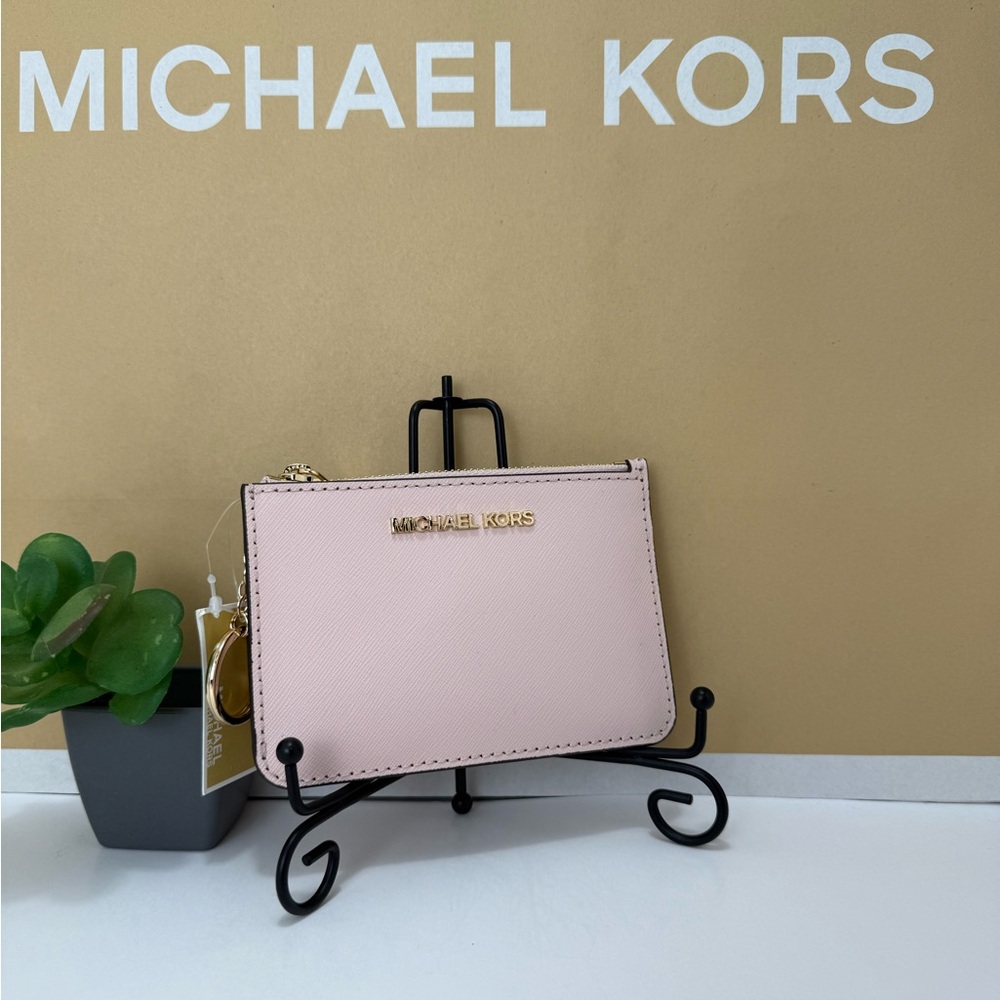 Michael Kors Card Holder Keychain - Picture 3 of 8